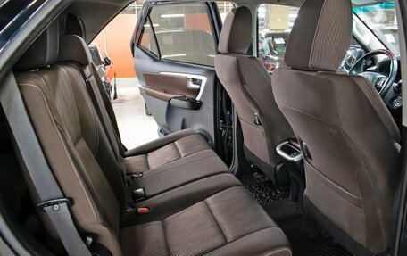 Toyota Fortuner II, 2017 год, 3 050 000 рублей, 14 фотография