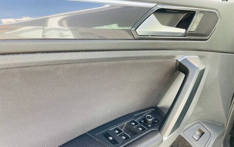 Volkswagen Tiguan II, 2017 год, 1 850 000 рублей, 17 фотография
