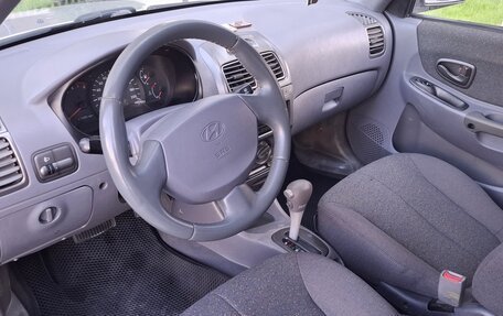 Hyundai Accent II, 2004 год, 380 000 рублей, 24 фотография