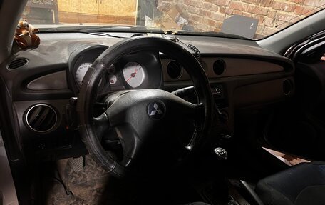 Mitsubishi Outlander III рестайлинг 3, 2007 год, 650 000 рублей, 18 фотография