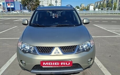 Mitsubishi Outlander III рестайлинг 3, 2008 год, 980 000 рублей, 5 фотография