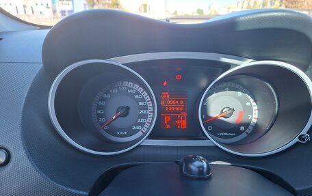 Mitsubishi Outlander III рестайлинг 3, 2008 год, 980 000 рублей, 19 фотография