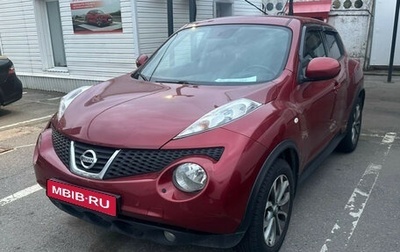 Nissan Juke II, 2013 год, 920 000 рублей, 1 фотография