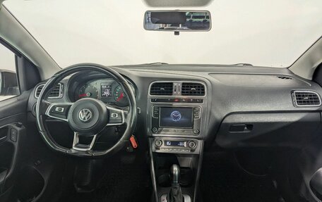 Volkswagen Polo VI (EU Market), 2019 год, 976 000 рублей, 12 фотография