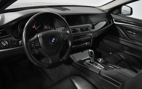 BMW 5 серия, 2013 год, 1 500 000 рублей, 9 фотография