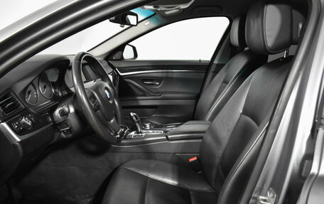 BMW 5 серия, 2013 год, 1 500 000 рублей, 10 фотография