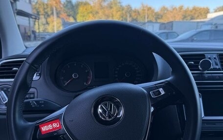 Volkswagen Polo VI (EU Market), 2017 год, 910 000 рублей, 7 фотография