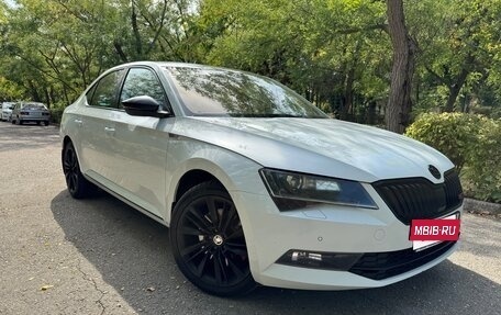 Skoda Superb III рестайлинг, 2018 год, 3 300 000 рублей, 4 фотография
