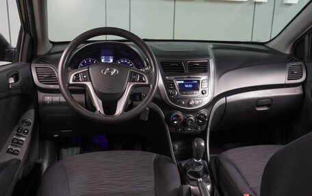 Hyundai Solaris II рестайлинг, 2015 год, 1 060 000 рублей, 6 фотография