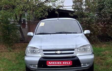 Chevrolet Niva I рестайлинг, 2005 год, 393 000 рублей, 11 фотография