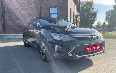 Toyota Camry, 2018 год, 2 600 000 рублей, 7 фотография