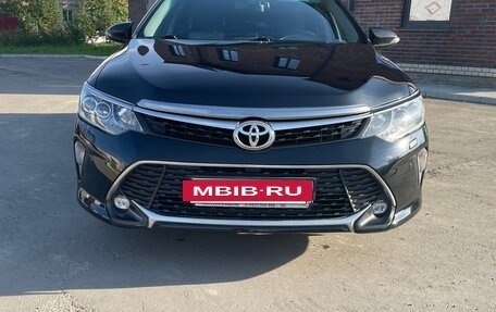 Toyota Camry, 2018 год, 2 600 000 рублей, 17 фотография