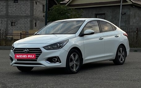 Hyundai Solaris II рестайлинг, 2018 год, 1 480 000 рублей, 2 фотография