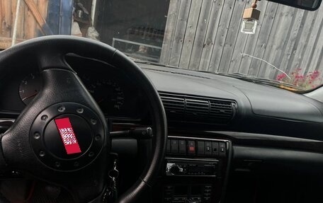 Audi A4, 1995 год, 400 000 рублей, 9 фотография