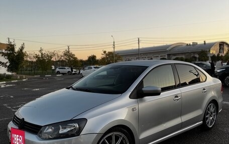 Volkswagen Polo VI (EU Market), 2013 год, 700 000 рублей, 3 фотография