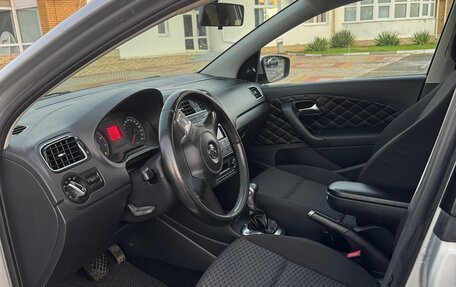 Volkswagen Polo VI (EU Market), 2013 год, 700 000 рублей, 7 фотография