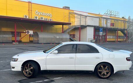 Toyota Chaser III, 1984 год, 550 000 рублей, 2 фотография