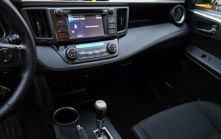 Toyota RAV4, 2013 год, 1 420 000 рублей, 6 фотография