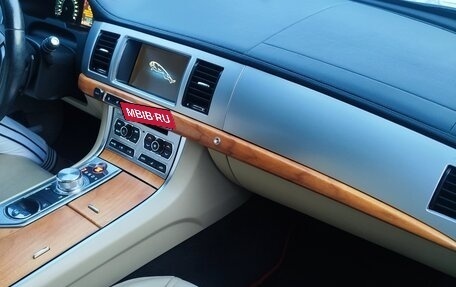 Jaguar XF I рестайлинг, 2013 год, 1 470 000 рублей, 8 фотография
