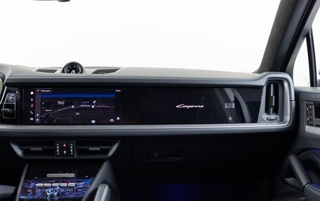 Porsche Cayenne III, 2025 год, 17 990 000 рублей, 20 фотография