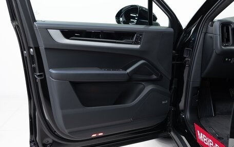 Porsche Cayenne III, 2025 год, 17 990 000 рублей, 8 фотография