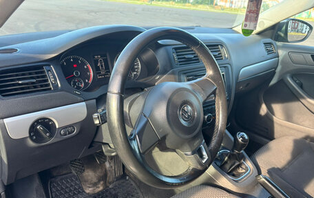 Volkswagen Jetta VI, 2013 год, 660 000 рублей, 12 фотография