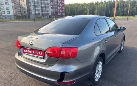 Volkswagen Jetta VI, 2013 год, 660 000 рублей, 8 фотография