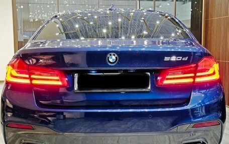 BMW 5 серия, 2019 год, 3 800 000 рублей, 2 фотография