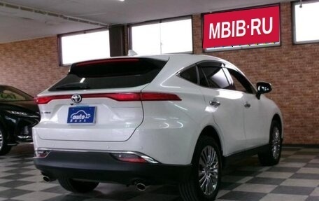 Toyota Harrier, 2020 год, 2 750 000 рублей, 2 фотография