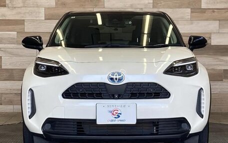 Toyota Yaris Cross, 2022 год, 1 771 000 рублей, 2 фотография