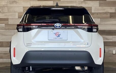 Toyota Yaris Cross, 2022 год, 1 771 000 рублей, 5 фотография