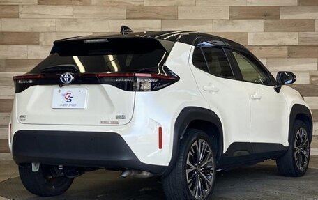 Toyota Yaris Cross, 2022 год, 1 771 000 рублей, 4 фотография