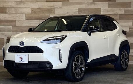 Toyota Yaris Cross, 2022 год, 1 771 000 рублей, 8 фотография