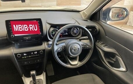 Toyota Yaris Cross, 2022 год, 1 771 000 рублей, 15 фотография