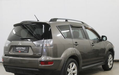 Mitsubishi Outlander III рестайлинг 3, 2011 год, 970 000 рублей, 4 фотография