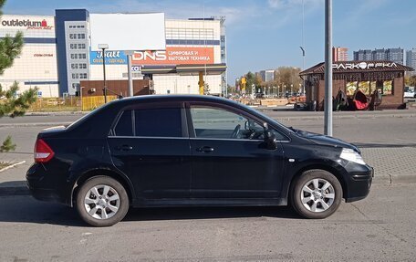 Nissan Tiida, 2010 год, 700 000 рублей, 4 фотография