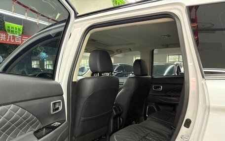 Mitsubishi Outlander III рестайлинг 3, 2022 год, 2 590 469 рублей, 9 фотография