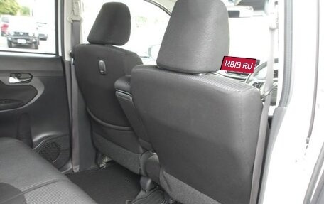 Daihatsu Move VI рестайлинг, 2022 год, 680 000 рублей, 26 фотография