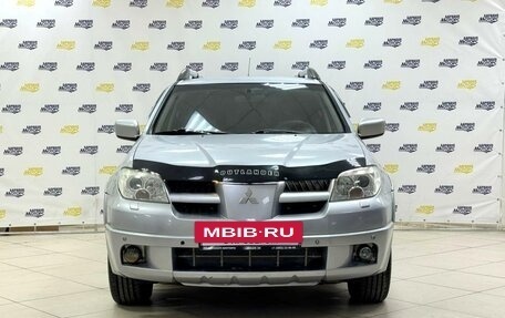 Mitsubishi Outlander III рестайлинг 3, 2006 год, 805 000 рублей, 2 фотография