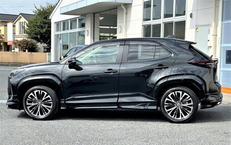 Toyota Yaris Cross, 2021 год, 1 450 000 рублей, 5 фотография