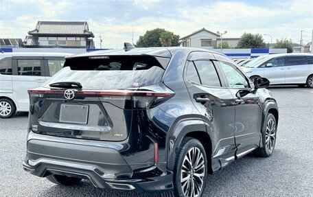 Toyota Yaris Cross, 2021 год, 1 450 000 рублей, 7 фотография