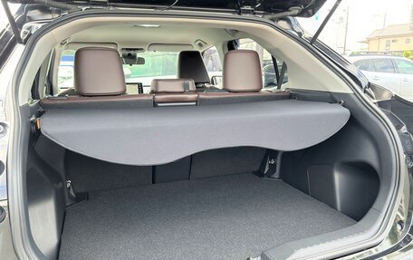 Toyota Yaris Cross, 2021 год, 1 450 000 рублей, 14 фотография