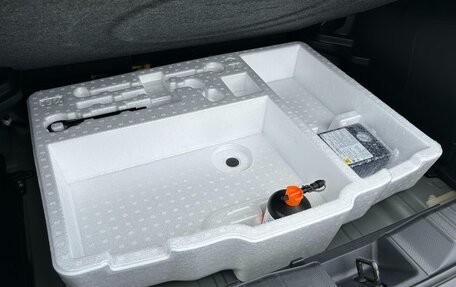Toyota Yaris Cross, 2021 год, 1 450 000 рублей, 17 фотография