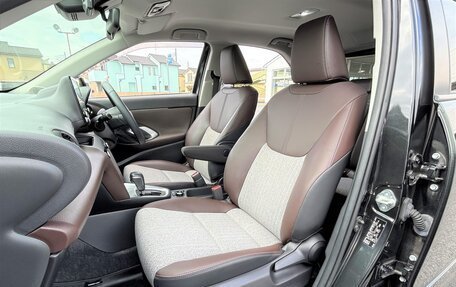 Toyota Yaris Cross, 2021 год, 1 450 000 рублей, 24 фотография