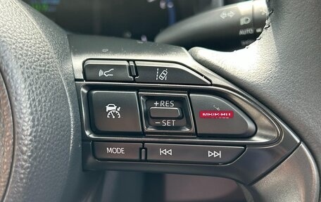 Toyota Yaris Cross, 2021 год, 1 450 000 рублей, 22 фотография