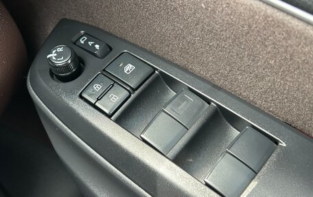 Toyota Yaris Cross, 2021 год, 1 450 000 рублей, 34 фотография