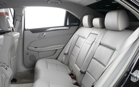 Mercedes-Benz E-Класс, 2010 год, 1 250 000 рублей, 9 фотография