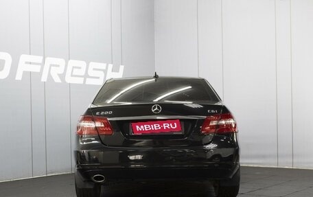 Mercedes-Benz E-Класс, 2010 год, 1 250 000 рублей, 4 фотография