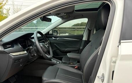 Skoda Octavia IV, 2021 год, 1 760 000 рублей, 9 фотография