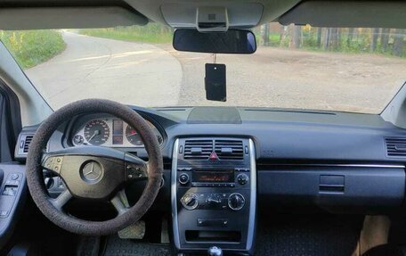 Mercedes-Benz B-Класс, 2005 год, 700 000 рублей, 3 фотография